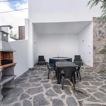 El Mirador *